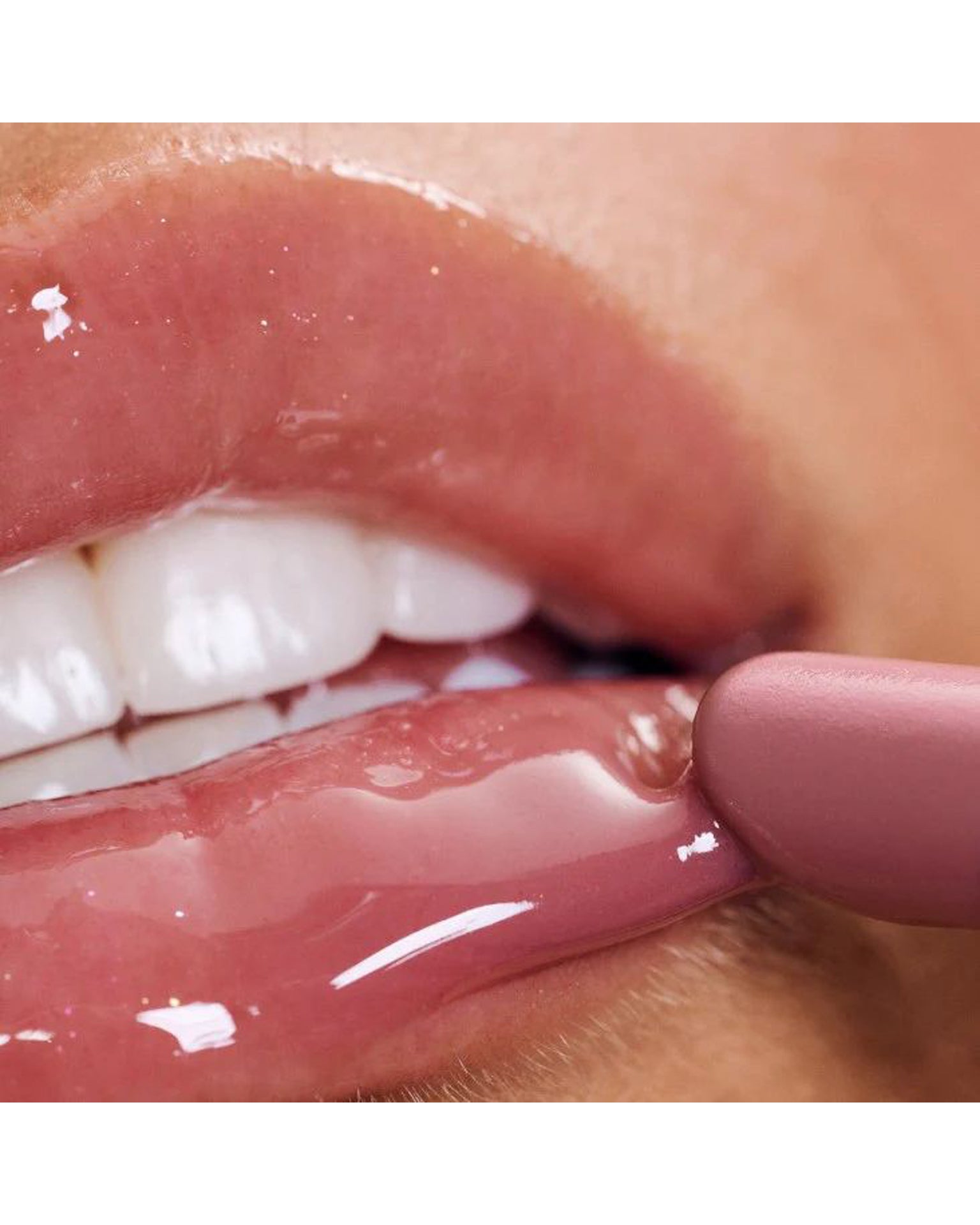 Salty Tan Luciu de buze